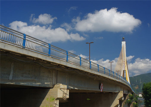 永州不锈钢桥梁护栏常见问题及其解决方案